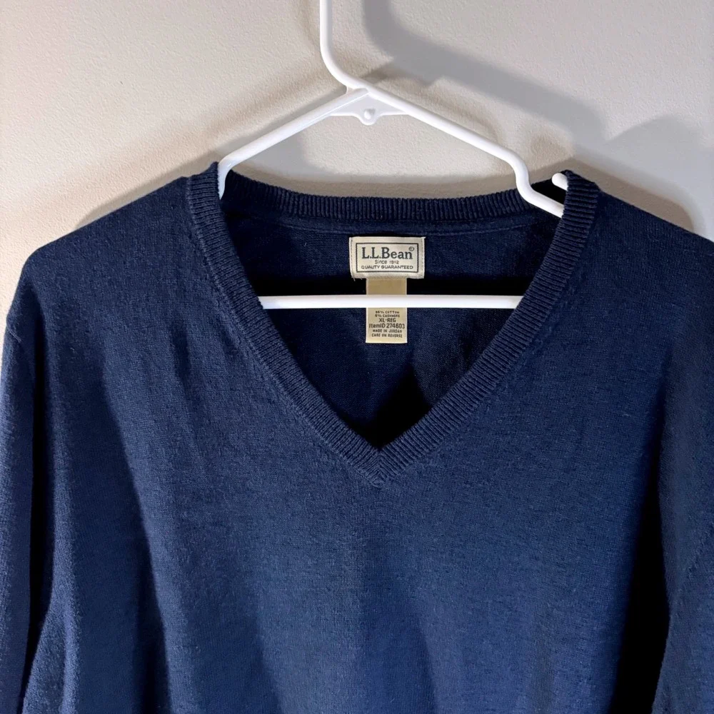 Vintage LL‎ Bean Mens Navy Blue V-Neck Cashmere Cotton Blend Sweater Pullover